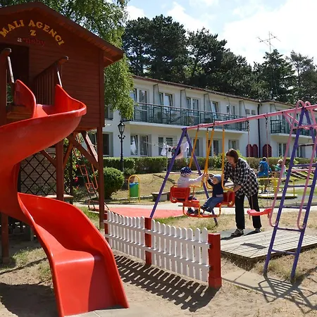 Ameba Holiday park 2*
