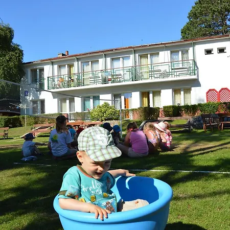 Ameba Holiday park 2*