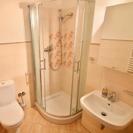 Üdülőpark Ameba 2*